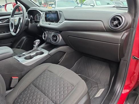 Used 2020 Chevrolet Blazer LT image 22