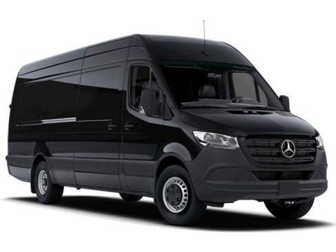 Used 2024 Mercedes-Benz Sprinter 3500 image 5