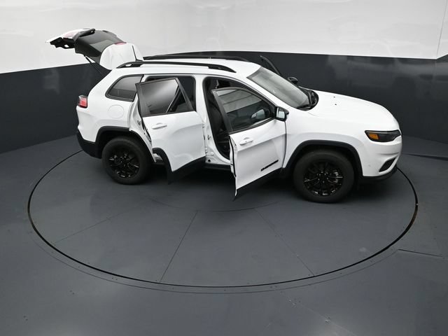 Used 2023 Jeep Cherokee Altitude Lux AWD/4WD image 27