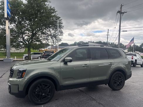 Used 2025 Kia Telluride EX X-Line AWD/4WD image 6