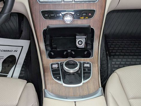 Certified 2019 Mercedes-Benz C 300 4MATIC Sedan image 20