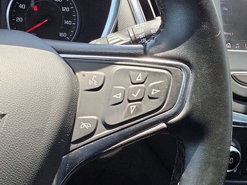 Used 2024 Chevrolet Equinox LT AWD/4WD image 21