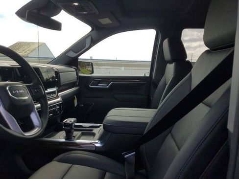 New 2026 GMC Sierra 1500 Elevation w/ Elevation Premium Package image 18