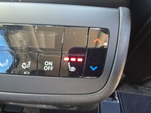 New 2026 Nissan Pathfinder Platinum image 36