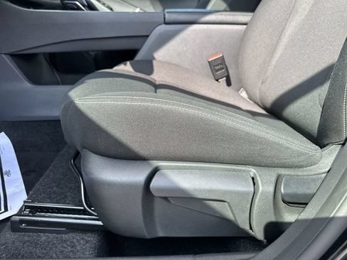 Certified 2025 Nissan Rogue S AWD/4WD image 18