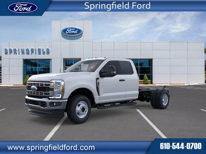 New 2025 Ford F350 XL w/ XL Chrome Package