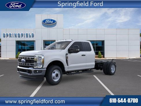 New 2025 Ford F350 XL w/ XL Chrome Package image 1