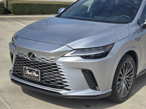 Used 2023 Lexus RX 350 FWD image 12