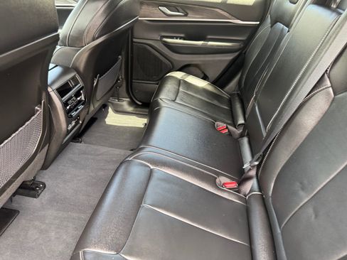 Used 2023 Jeep Grand Cherokee L Limited AWD/4WD image 13