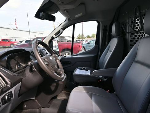 Used 2017 Ford Transit 250 148 Low Roof RWD image 11