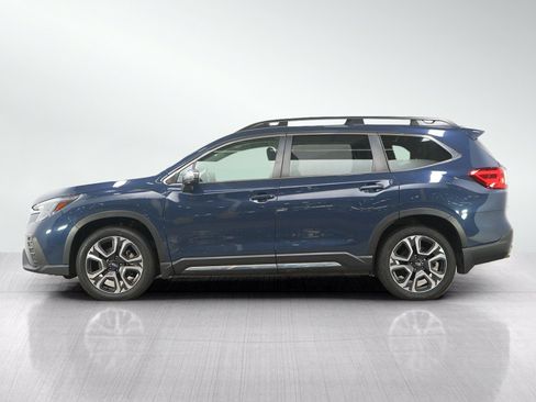 Used 2023 Subaru Ascent Limited w/ Technology Package AWD/4WD image 2