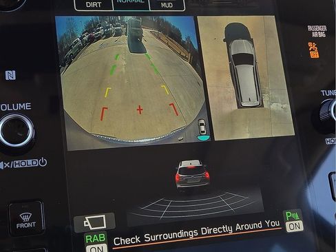 New 2026 Subaru Ascent Limited image 16