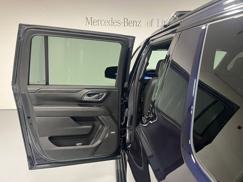 Used 2023 GMC Yukon XL AT4 w/ AT4 Premium Package image 23