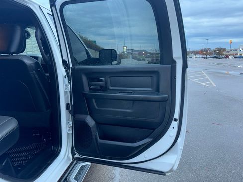 Used 2022 RAM 3500 Tradesman w/ Chrome Appearance Group image 46