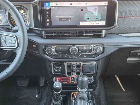 New 2026 Jeep Gladiator Rubicon image 13