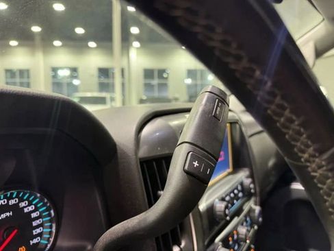 Used 2016 Chevrolet Silverado 1500 LT w/ LPO, Black Pack image 19