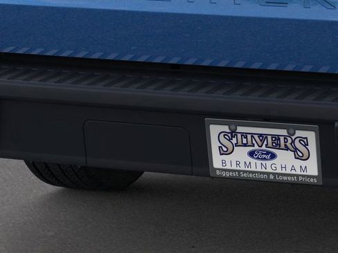 New 2025 Ford Maverick XL image 23