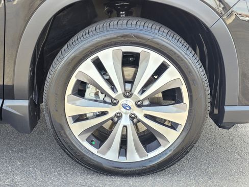 Used 2022 Subaru Ascent Touring w/ Popular Package #2A AWD/4WD image 9