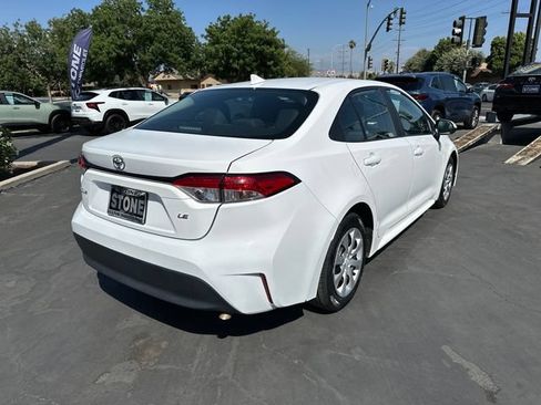 Used 2024 Toyota Corolla LE FWD image 7