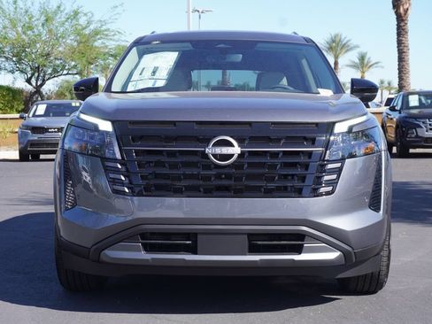 New 2026 Nissan Pathfinder SL FWD image 5