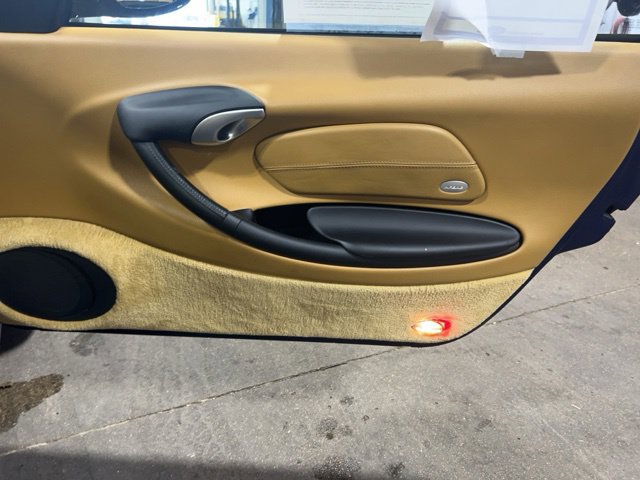 Used 2001 Porsche Boxster RWD image 20