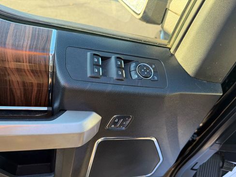 Used 2016 Ford F150 Lariat w/ Equipment Group 502A Luxury image 21