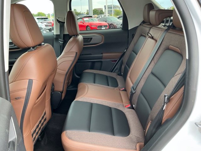 Used 2025 Ford Bronco Sport Outer Banks AWD/4WD image 21