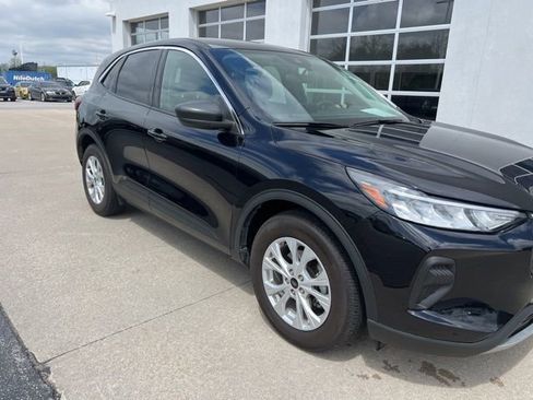 Used 2024 Ford Escape Active w/ Cold Weather Package FWD image 7