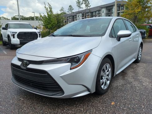 Certified 2023 Toyota Corolla LE FWD image 2