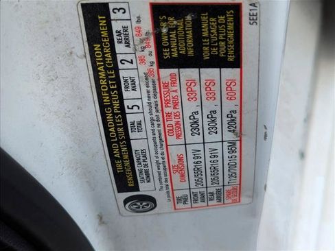 Used 2022 Nissan Versa SV FWD image 15