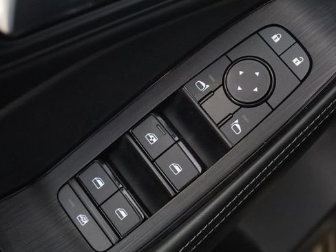 Certified 2023 Nissan Rogue SV w/ SV Premium B Package AWD/4WD image 11