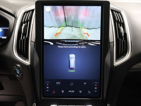 Used 2024 Ford Edge SEL image 25