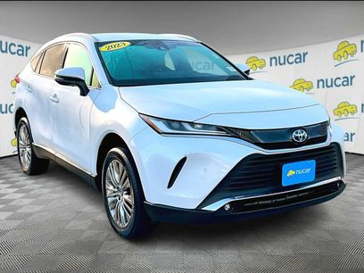 Used 2023 Toyota Venza XLE