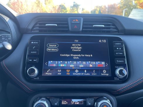 New 2025 Nissan Versa SR w/ Trunk Package image 22