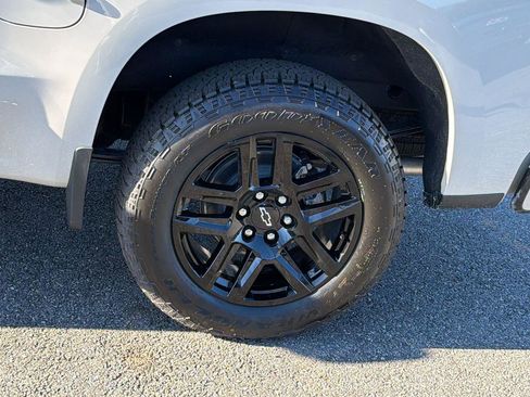 New 2026 Chevrolet Silverado 1500 RST w/ RST All Star Premium Package AWD/4WD image 9