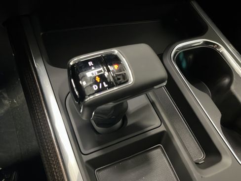 New 2026 Chevrolet Silverado 1500 RST w/ Dark Appearance Package AWD/4WD image 18