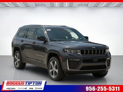 New 2026 Jeep Grand Cherokee Altitude