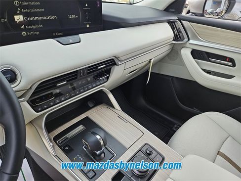 New 2026 MAZDA CX-90 Plug-In Hybrid w/ Premium Plus image 10