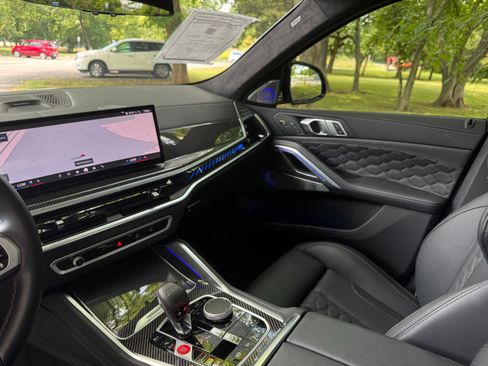 Used 2024 BMW X6 M Competition w/ Executive Package image 22