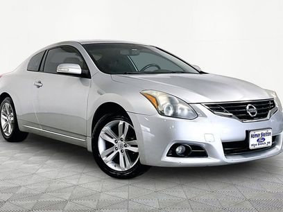 Used 2012 Nissan Altima 2.5 S w/ 2.5S Premium Pkg