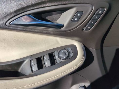 Used 2024 Buick Encore GX Avenir w/ Avenir Convenience Package image 22