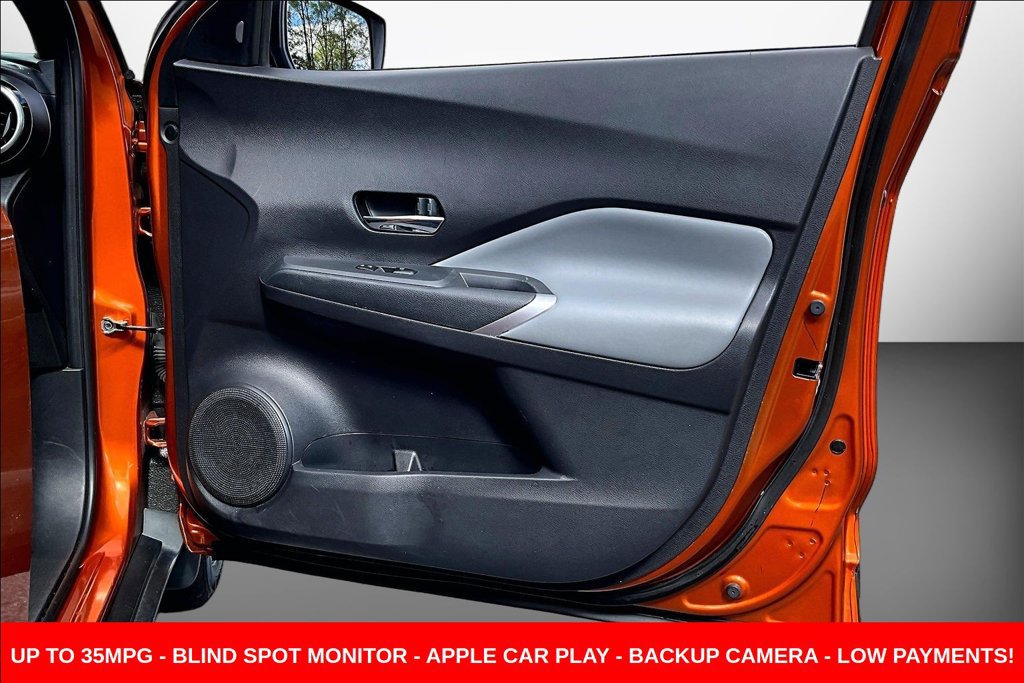 Used 2023 Nissan Kicks SR w/ SR Premium Package FWD image 32