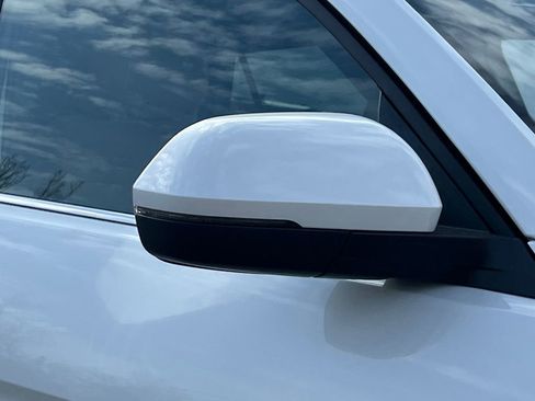 New 2026 Volkswagen Atlas Cross Sport SE image 6