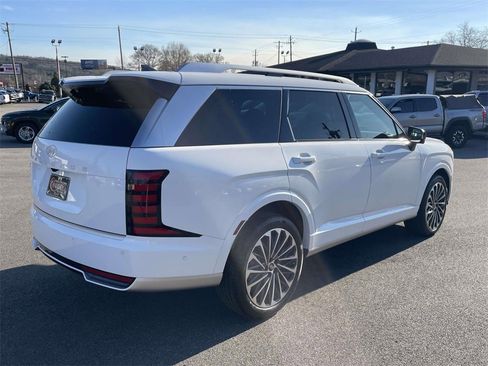 New 2026 Hyundai Palisade Calligraphy image 3