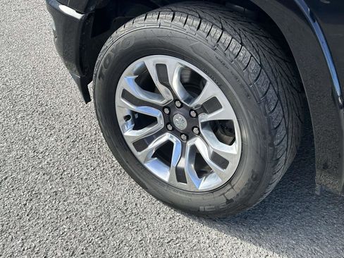 Used 2023 RAM 1500 Limited w/ Body Color Bumper Group image 9