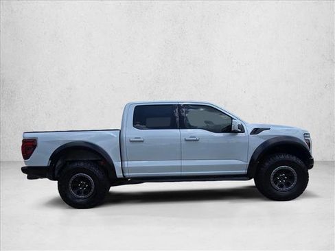 Used 2025 Ford F150 Raptor AWD/4WD image 4