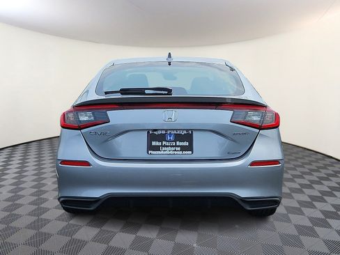 Used 2025 Honda Civic Sport image 5