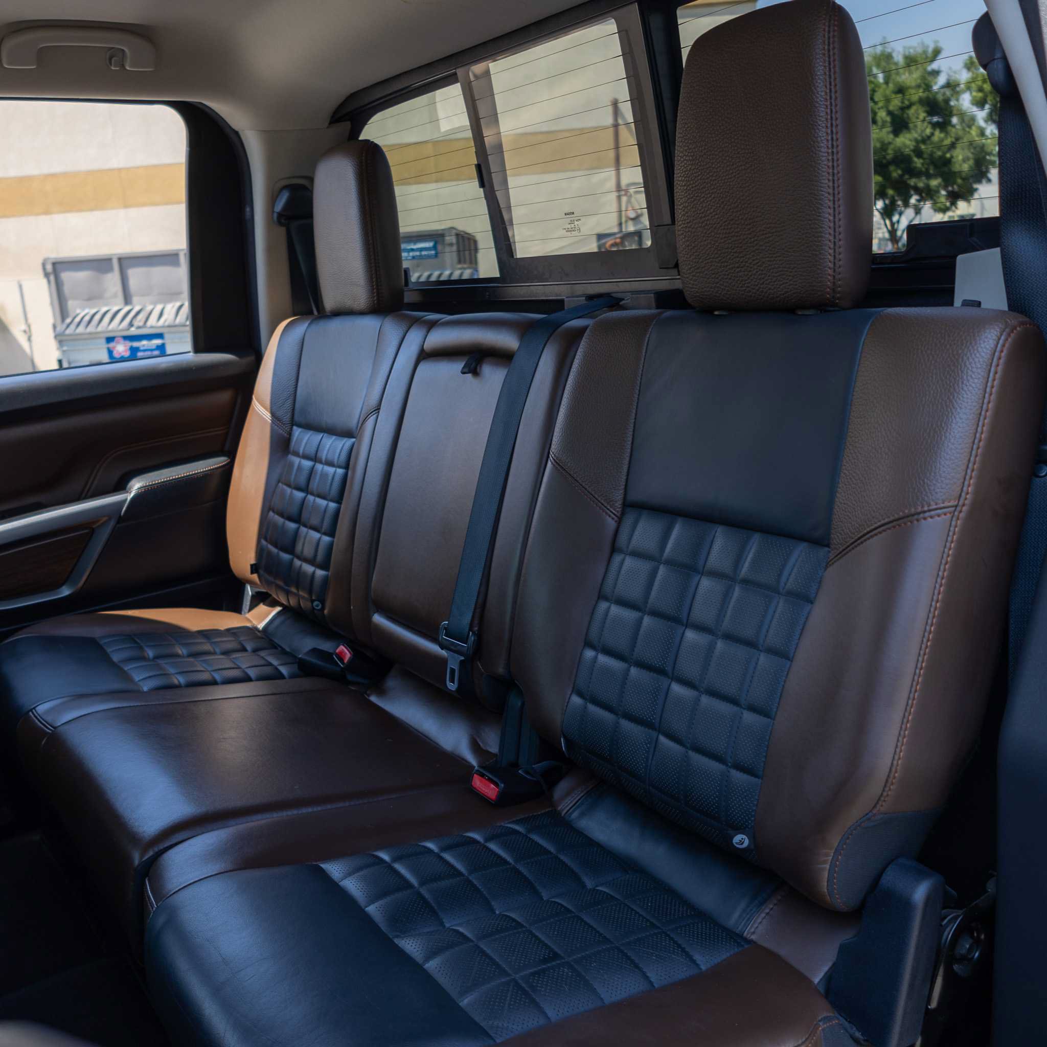 Used 2016 Nissan Titan Platinum Reserve AWD/4WD image 17