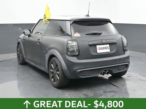 Used 2015 MINI Cooper S image 8
