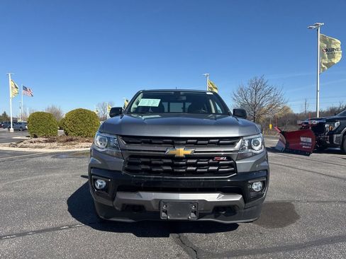 Used 2021 Chevrolet Colorado Z71 image 2